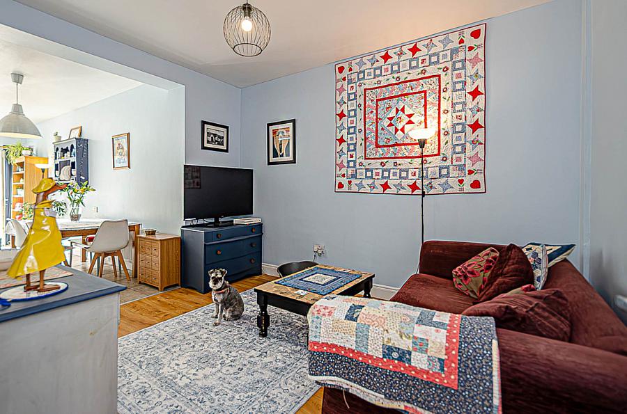 27 Hillsborough Drive