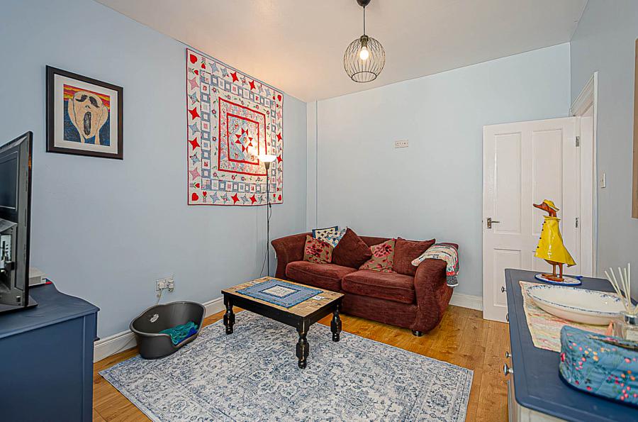 27 Hillsborough Drive