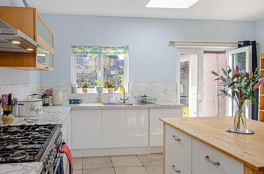 27 Hillsborough Drive