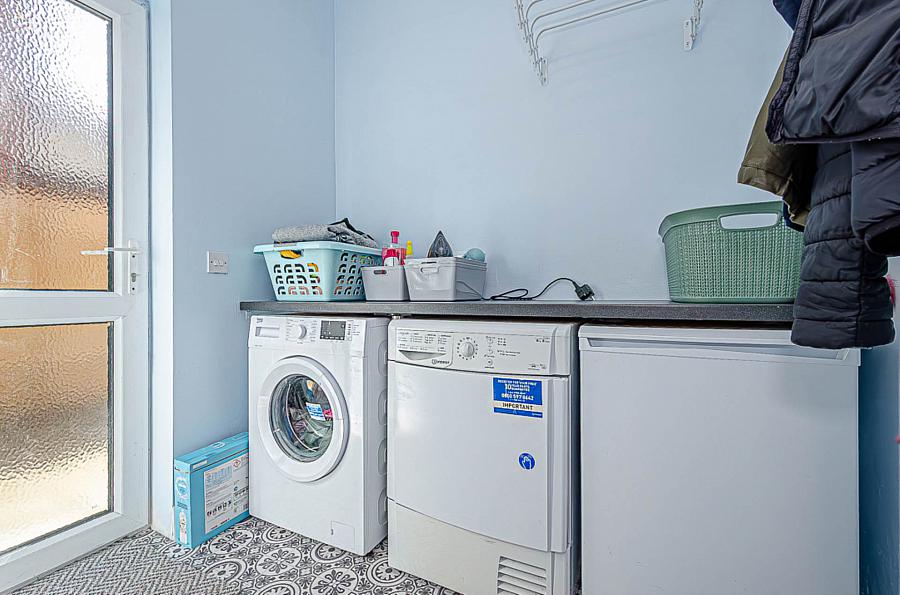 27 Hillsborough Drive