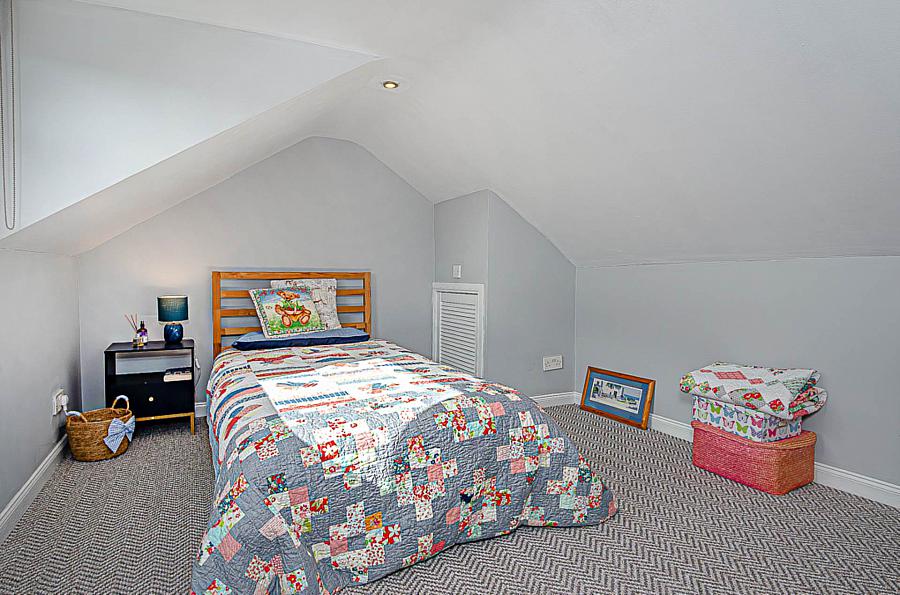 27 Hillsborough Drive