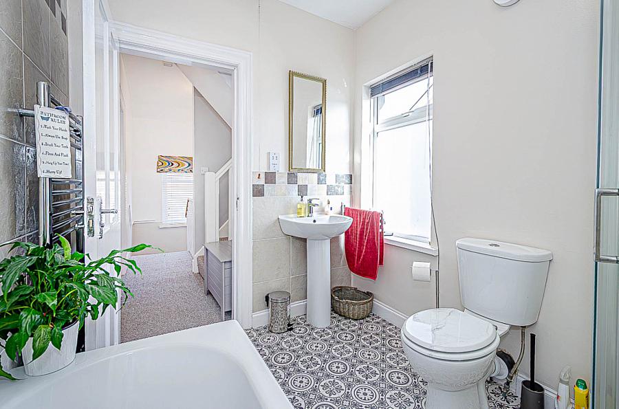 27 Hillsborough Drive