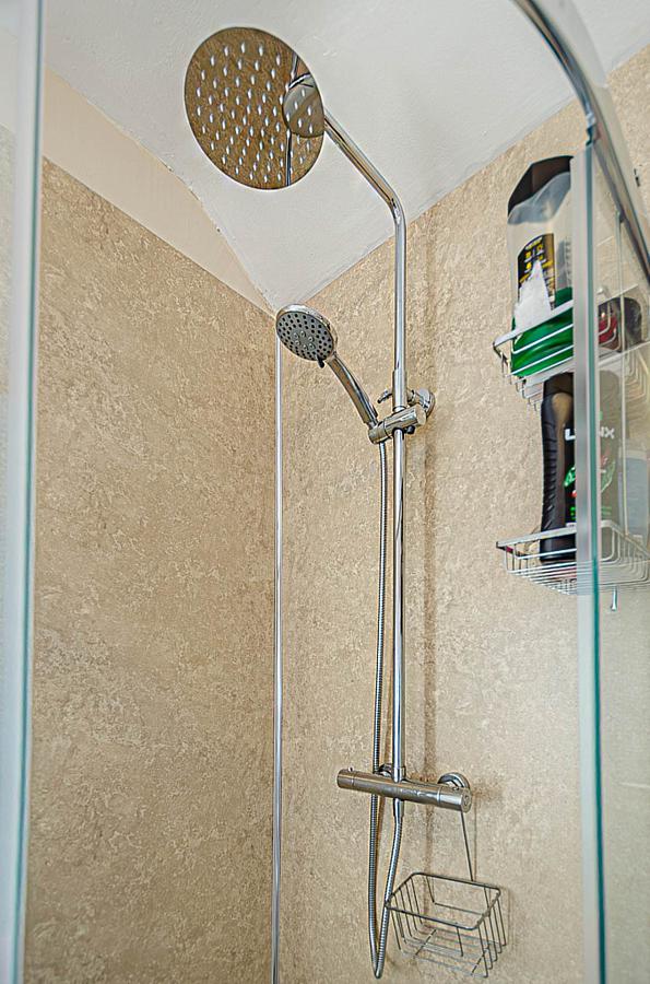 27 Hillsborough Drive