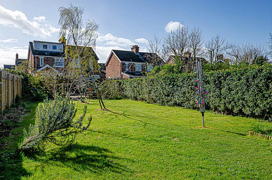 27 Hillsborough Drive