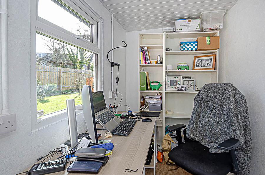 27 Hillsborough Drive