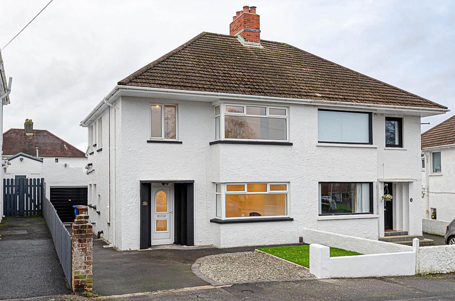 28 Stirling Avenue, Cregagh, Belfast, BT6 9LN