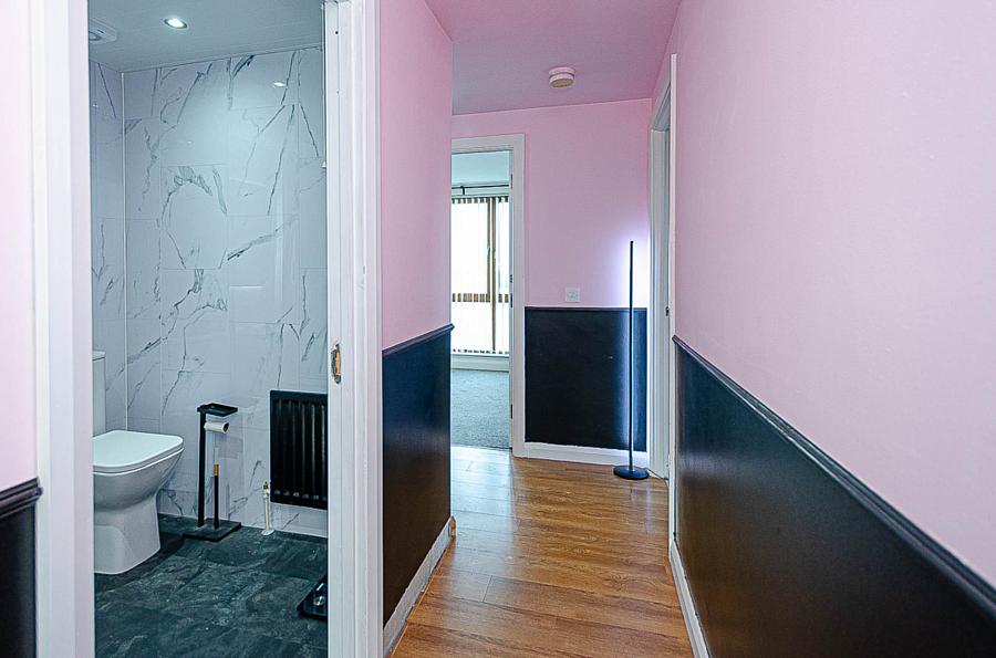 Apt 1 Cherryville Street