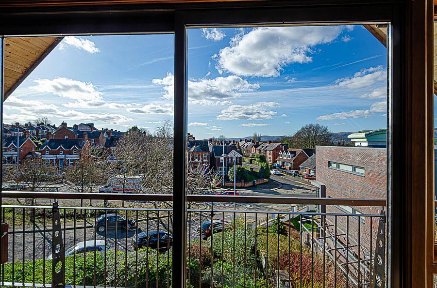 Apartment   Dunbrae,   Cregagh Park