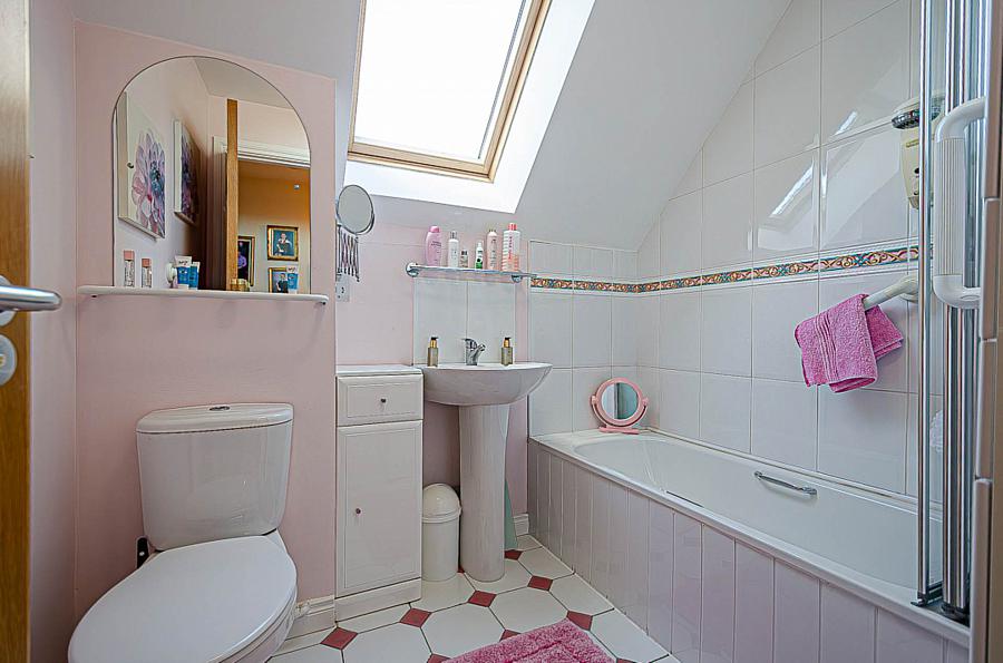 Apartment   Dunbrae,   Cregagh Park