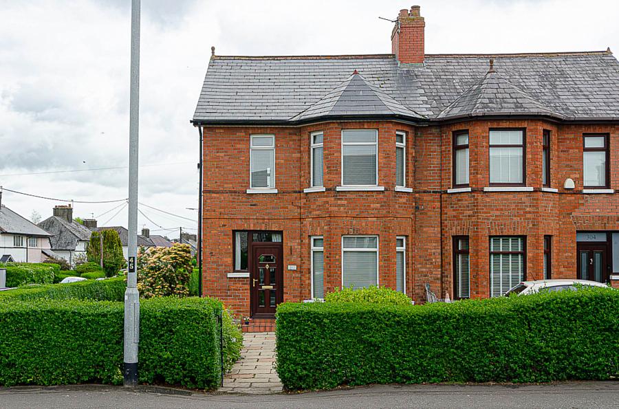 302 Cregagh Road, Belfast, BT6 9EW