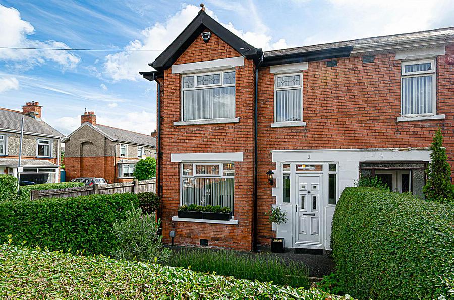 2 Gibson Park Gardens