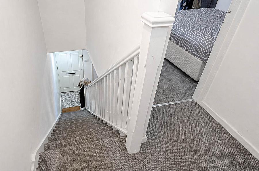 14 Bloomfield Street