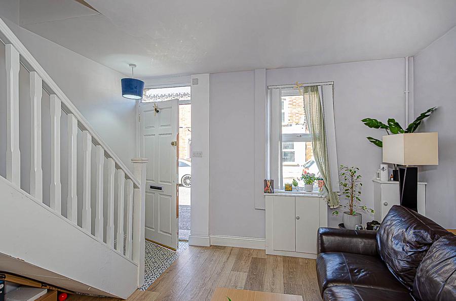 14 Bloomfield Street