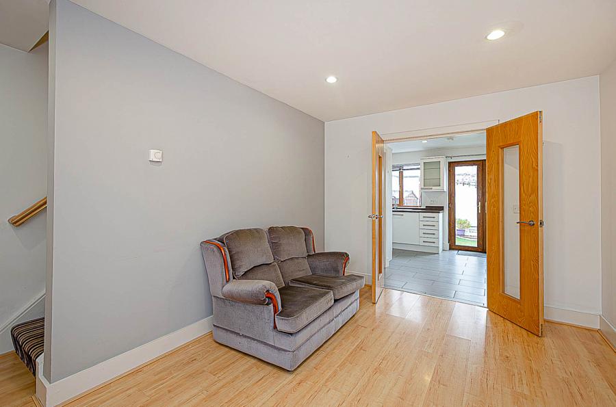 57A Ravenhill Parade