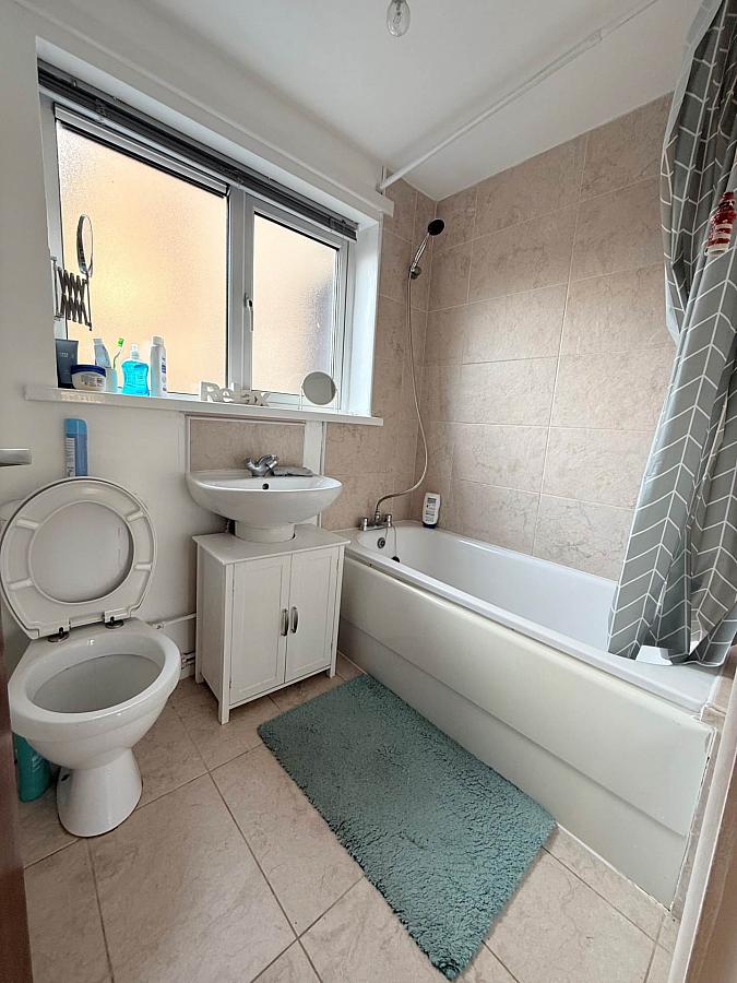 24A Enler Park East