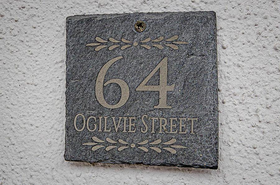 64 Ogilvie Street