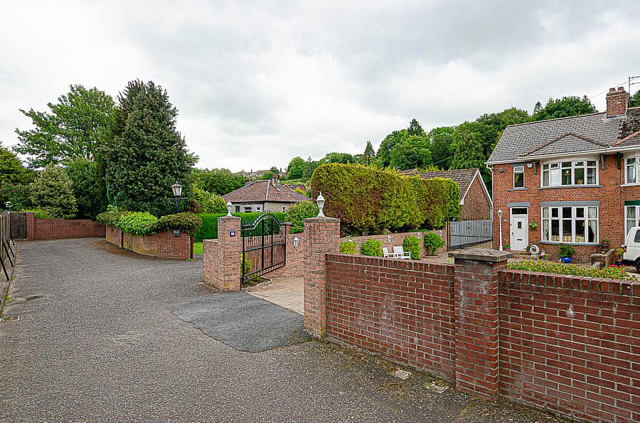 95 Old Dundonald Road