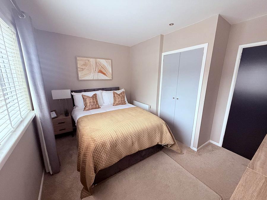 Apt    Ballygowan Road