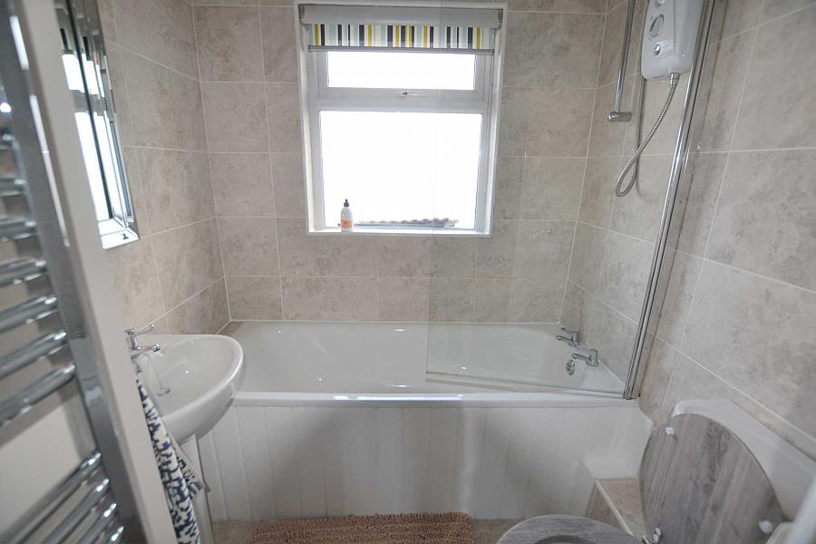 Apt    Ballygowan Road Apt    Ballygowan Road