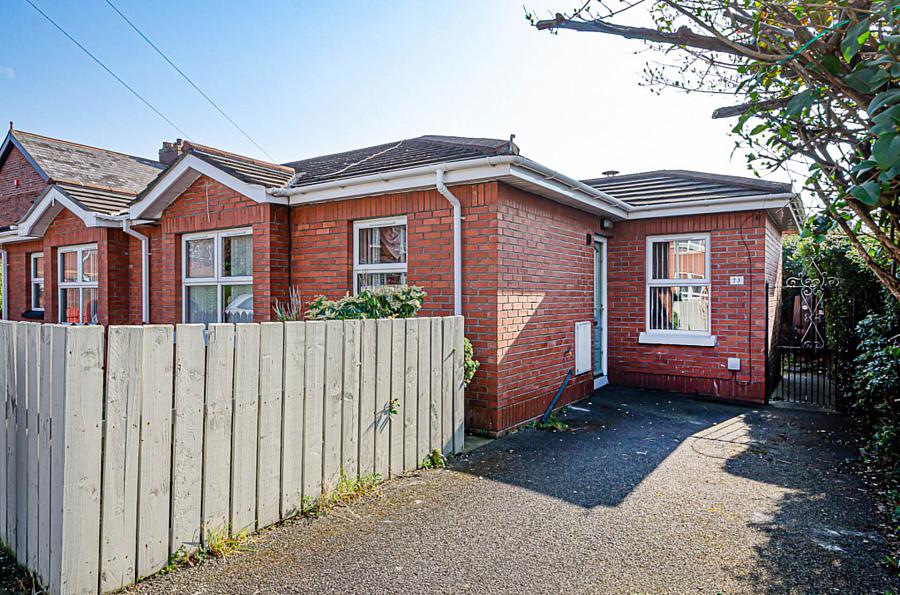 73 Hillsborough Drive, Belfast, BT6 9DS