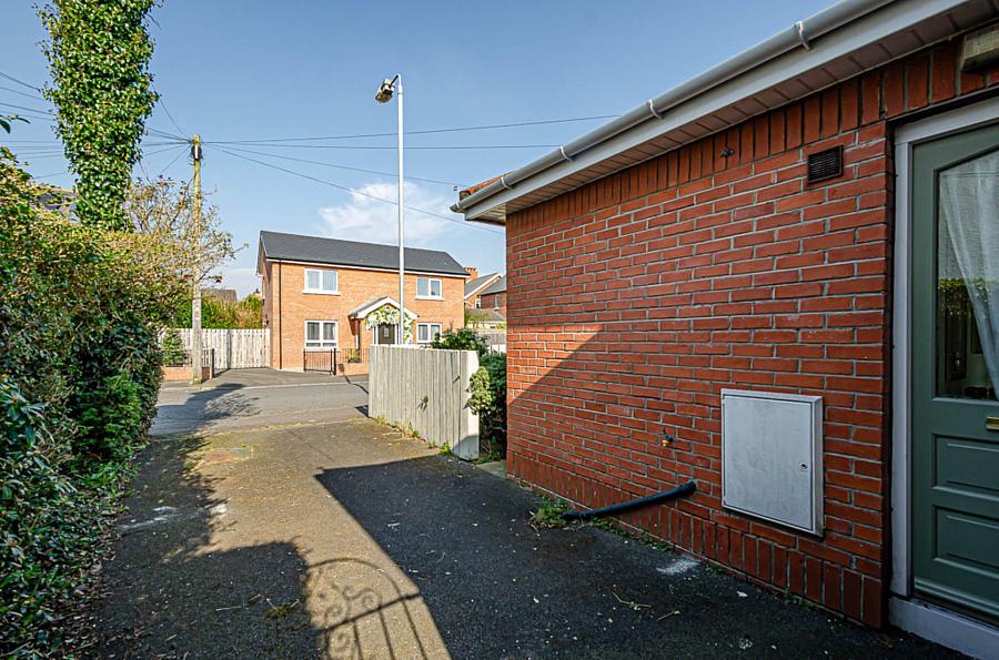 73 Hillsborough Drive