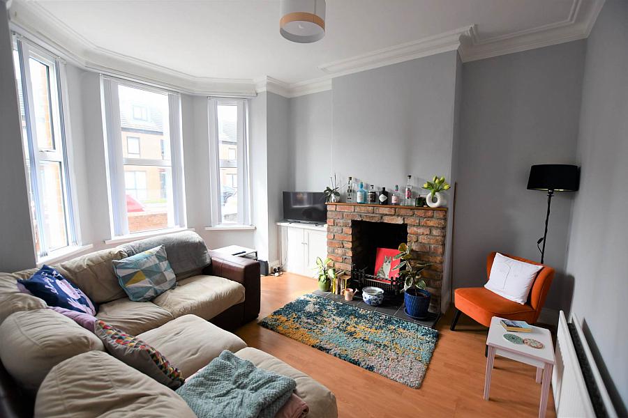 154 Ravenhill Avenue