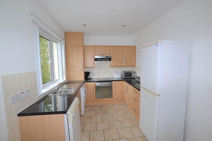 Apt 5, 23 Knock Road