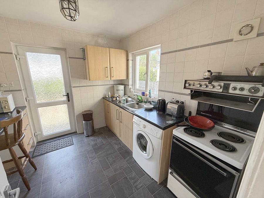 13 Chesham Drive