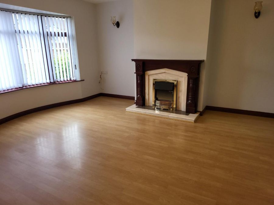 6 Chestnut Grove