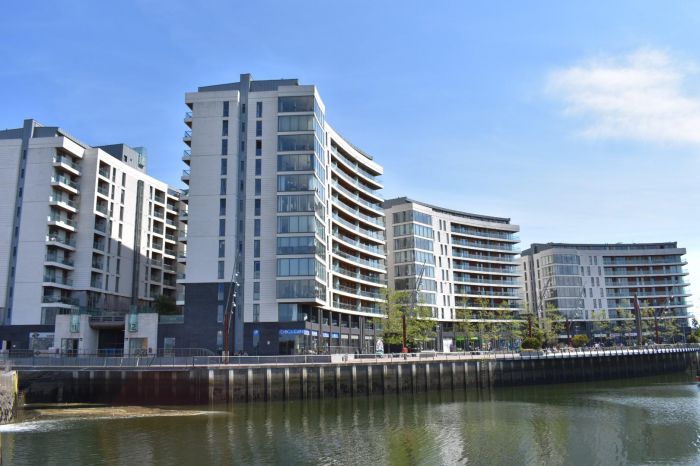 The Arc, Bills & Wifi Included Titanic Quarter, Queens Road,belfast, BT3 9FH