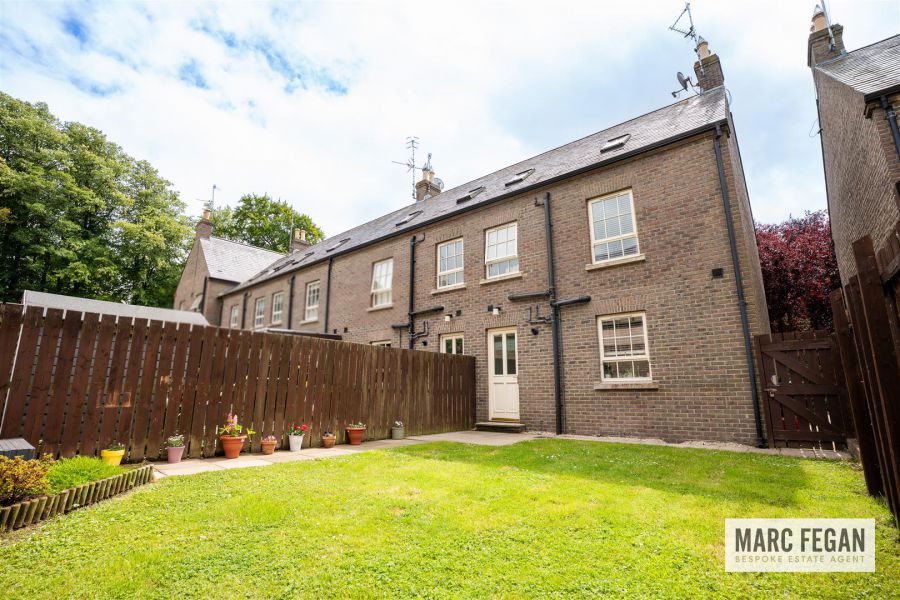 3 Derry Park Lane