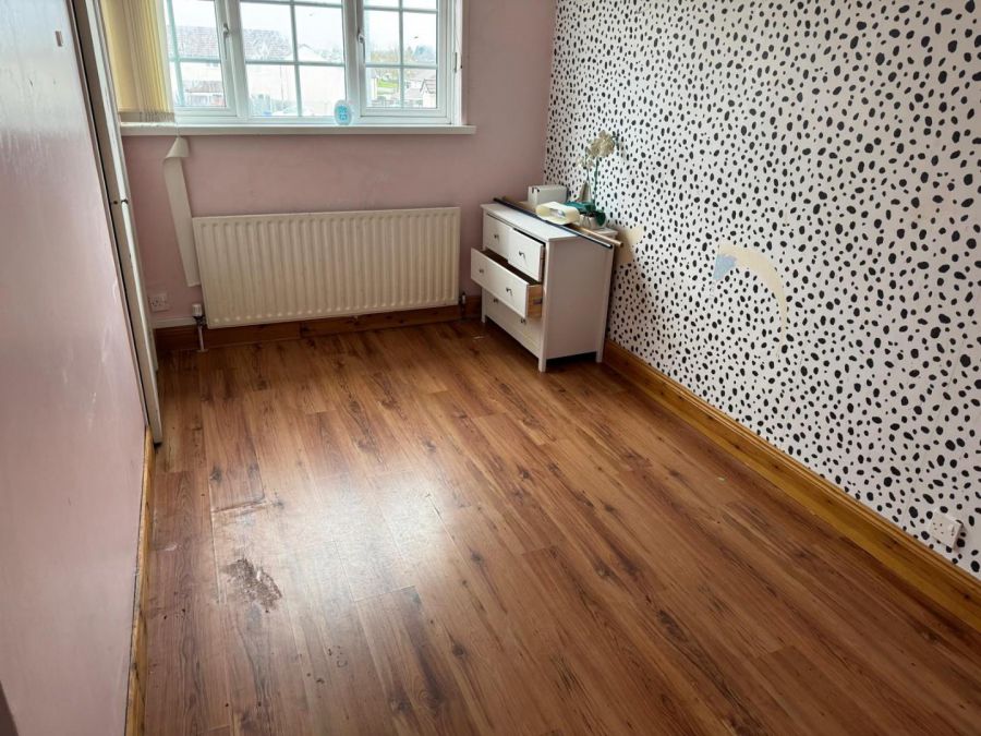 111 Lurgan Tarry