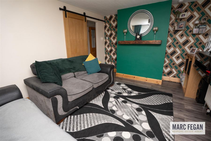 19 Brookvale Walk
