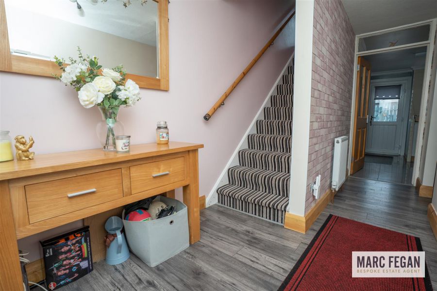 19 Brookvale Walk