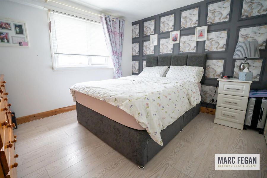 19 Brookvale Walk