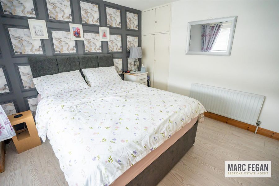 19 Brookvale Walk