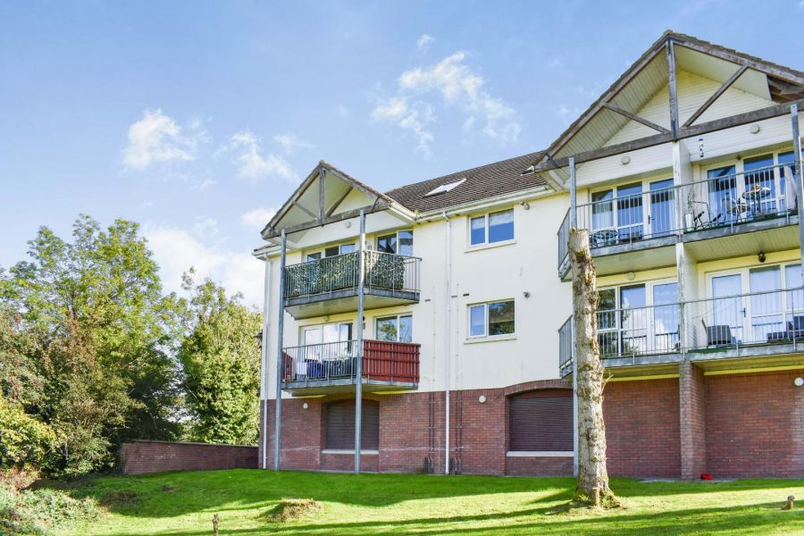 25 Silverwood Court