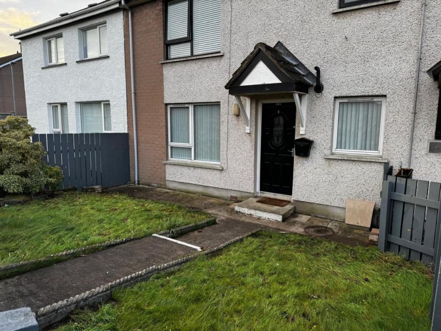 34C Downshire Avenue