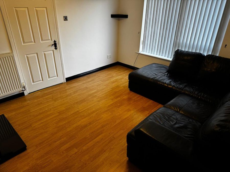 34C Downshire Avenue