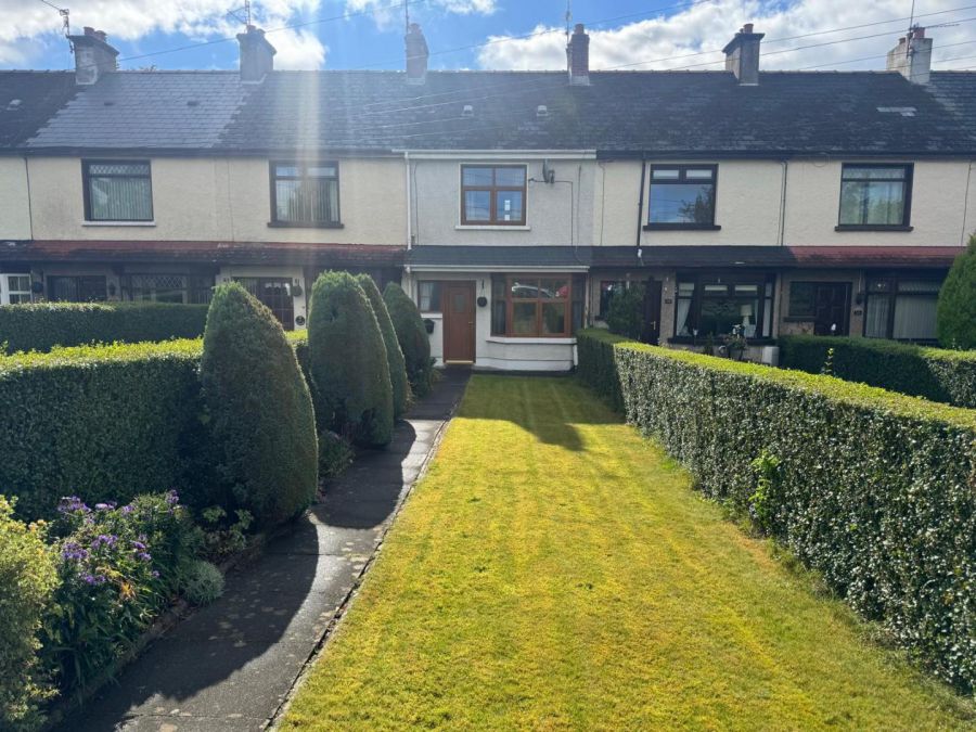 52 Lough Road