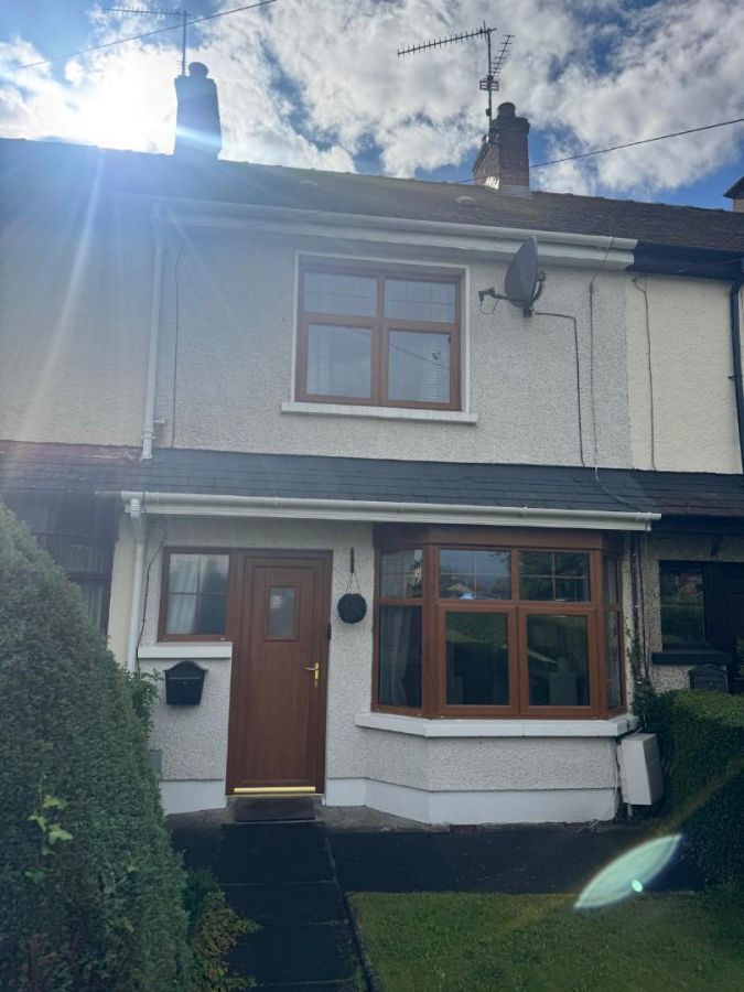 52 Lough Road