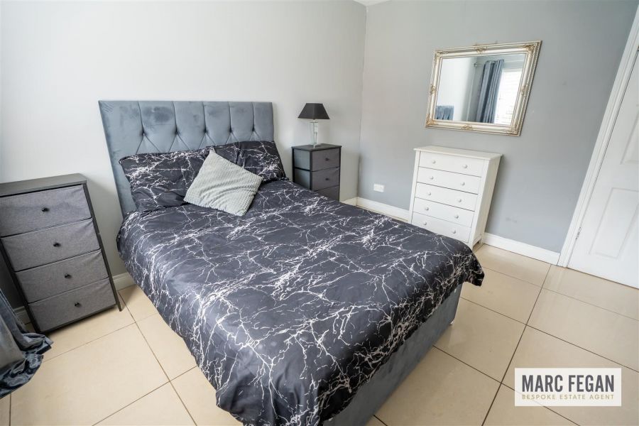 15 Bann Close