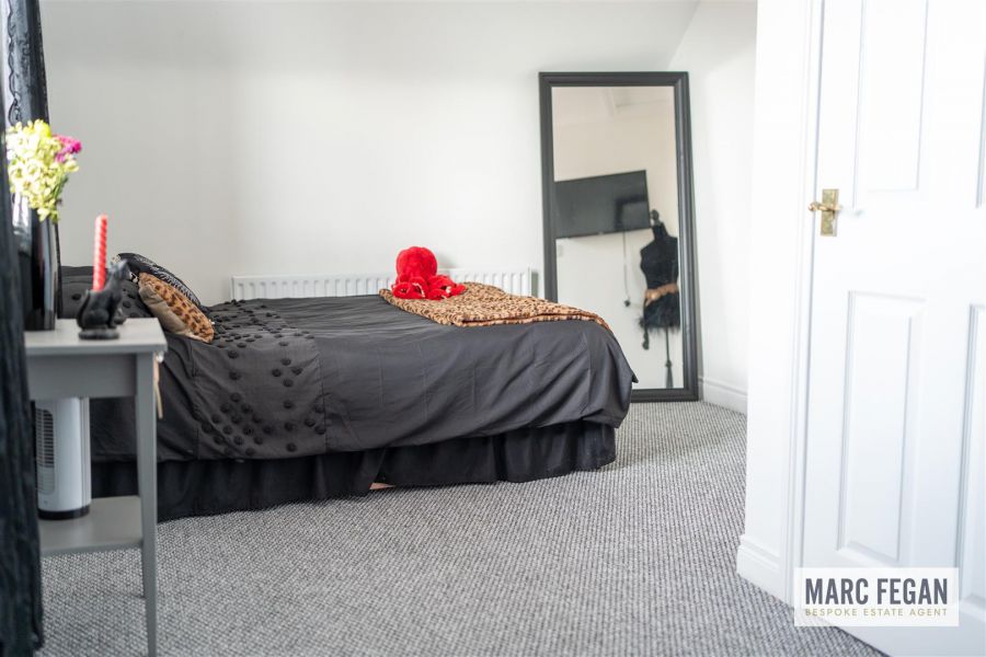 15 Bann Close