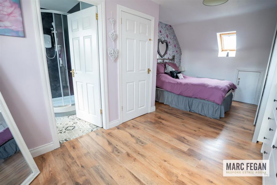 15 Bann Close