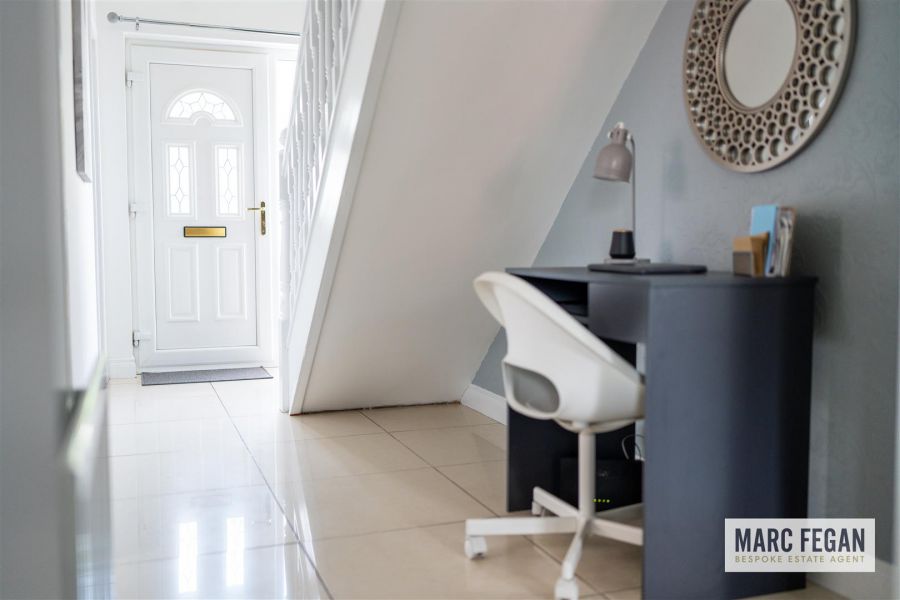 15 Bann Close 15 Bann Close
