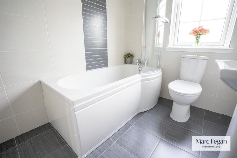 22 Headington Manor