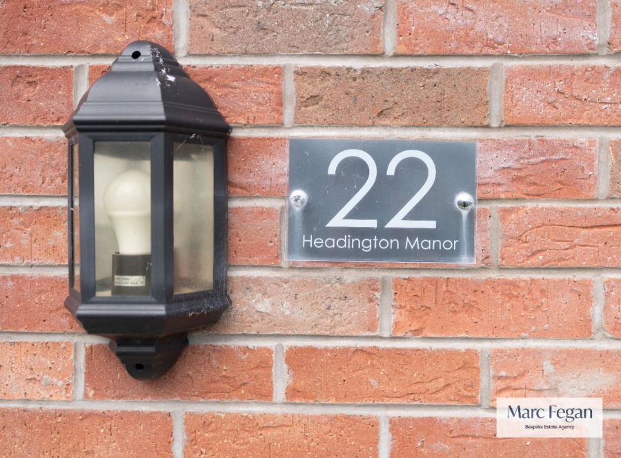 22 Headington Manor