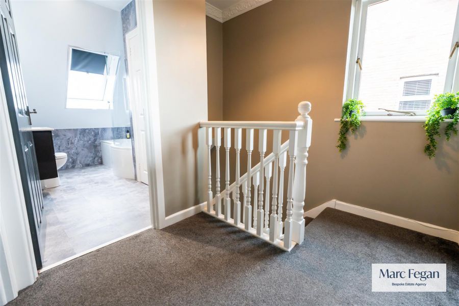 18 Collingwood Avenue