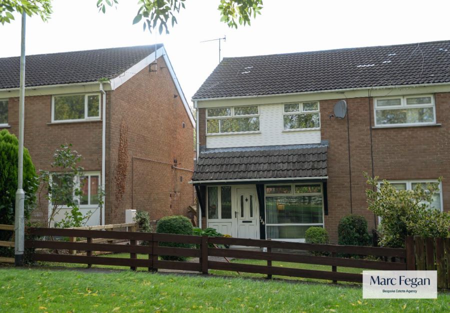 144 Pinebank