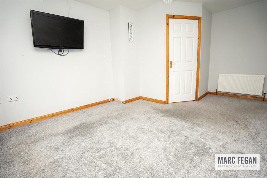 112 Lakelands
